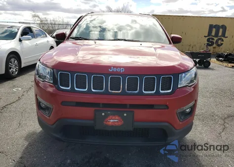 2019 Jeep Compass Latitude z USA, uszkodzony, nr VIN 3C4NJCBB6KT833200